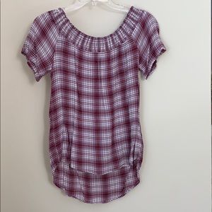 (✨3 for $15✨)Plaid on or off shoulder shirt